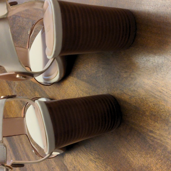 Preston & York “Faye” Leather Block Heel Sandals Tan White Slingback Size 9M NWO - Picture 8 of 12